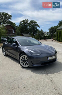 Седан Tesla Model 3 2023 в Калуше