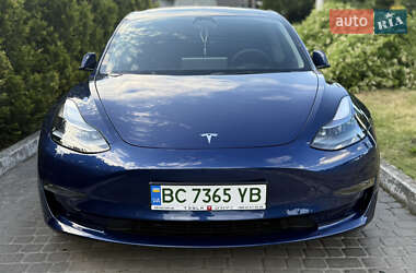 Седан Tesla Model 3 2022 в Львові