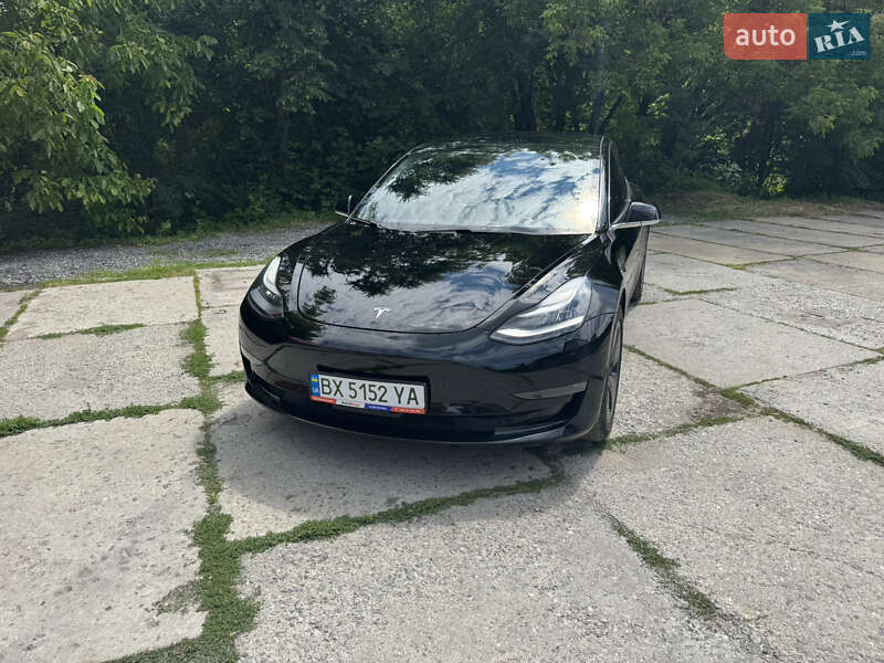 Tesla Model 3 2019