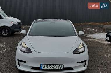 Седан Tesla Model 3 2020 в 