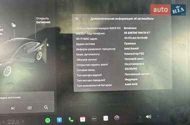 Седан Tesla Model 3 2021 в 