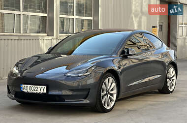 Tesla Model 3 2019