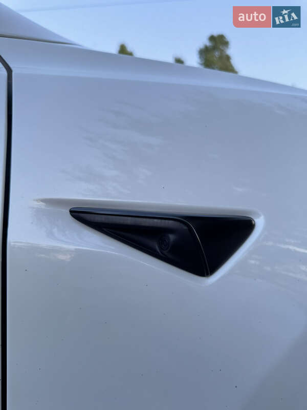 Седан Tesla Model 3 2022 в Каменском