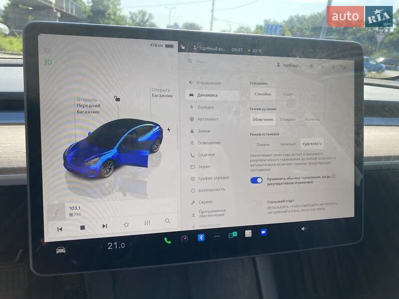 Седан Tesla Model 3 2023 в Києві