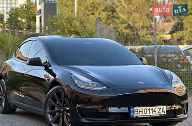 Tesla Model 3 2020 Tesla Model 3 2020