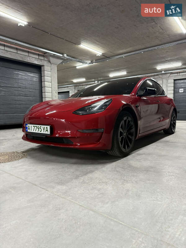 Седан Tesla Model 3 2022 в Белой Церкви