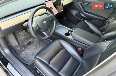 Седан Tesla Model 3 2019 в 