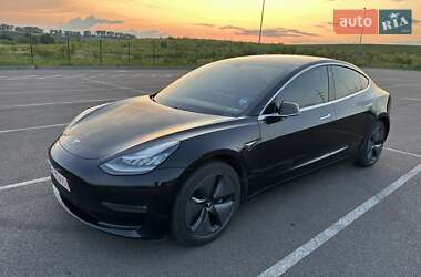 Tesla Model 3 2019