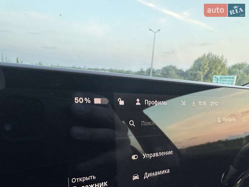 Седан Tesla Model 3 2019 в Рівному