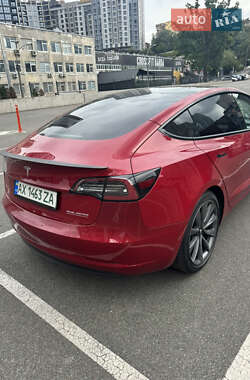 Седан Tesla Model 3 2018 в 
