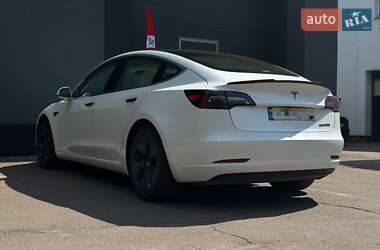 Седан Tesla Model 3 2018 в 