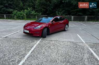 Седан Tesla Model 3 2019 в 