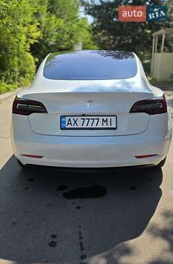 Седан Tesla Model 3 2018 в 