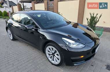 Седан Tesla Model 3 2022 в Одессе