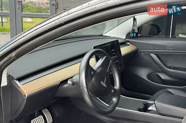 Седан Tesla Model 3 2018 в 