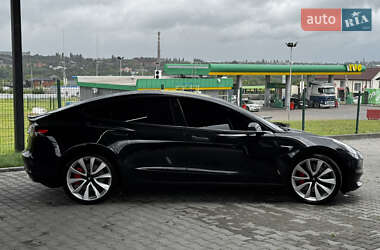 Седан Tesla Model 3 2018 в 