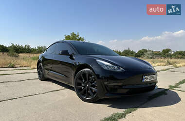 Tesla Model 3 2019 Tesla Model 3 2019