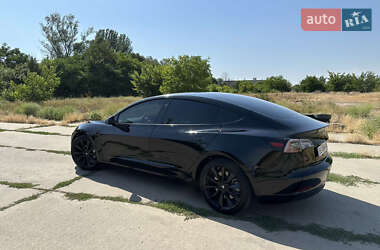 Седан Tesla Model 3 2019 в 
