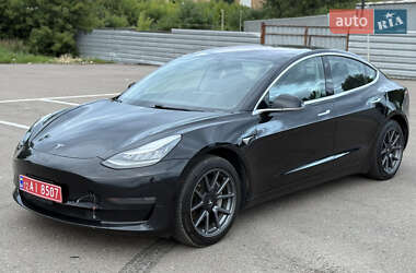 Tesla Model 3 2018