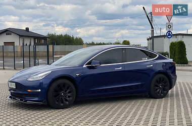 Седан Tesla Model 3 2018 в 