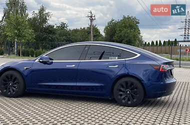 Седан Tesla Model 3 2018 в 