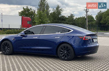 Седан Tesla Model 3 2018 в 