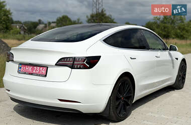 Седан Tesla Model 3 2018 в 