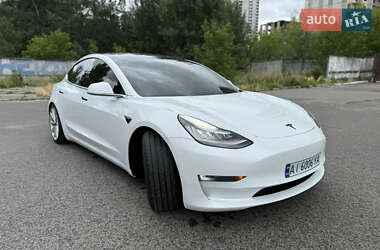 Tesla Model 3 2018