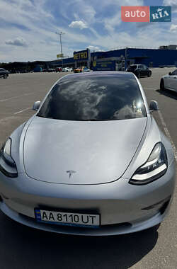 Tesla Model 3 2018