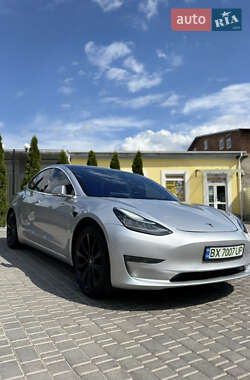 Седан Tesla Model 3 2018 в 