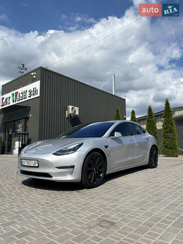 Седан Tesla Model 3 2018 в Каменец-Подольском