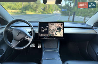 Седан Tesla Model 3 2021 в Ужгороде