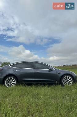 Седан Tesla Model 3 2019 в Києві