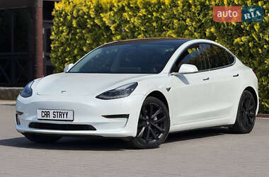 Седан Tesla Model 3 2019 в 
