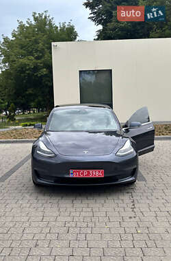 Tesla Model 3 2020 Tesla Model 3 2020