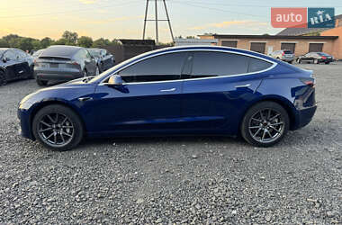 Седан Tesla Model 3 2018 в 