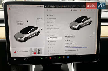 Седан Tesla Model 3 2018 в 