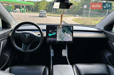 Седан Tesla Model 3 2018 в 