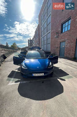 Tesla Model 3 2019