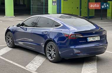 Седан Tesla Model 3 2018 в 