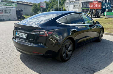 Седан Tesla Model 3 2019 в 