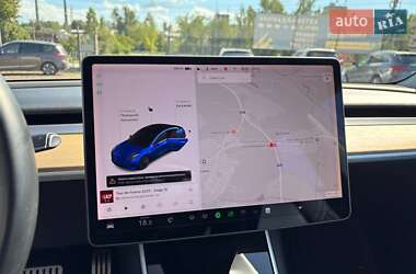 Седан Tesla Model 3 2019 в 