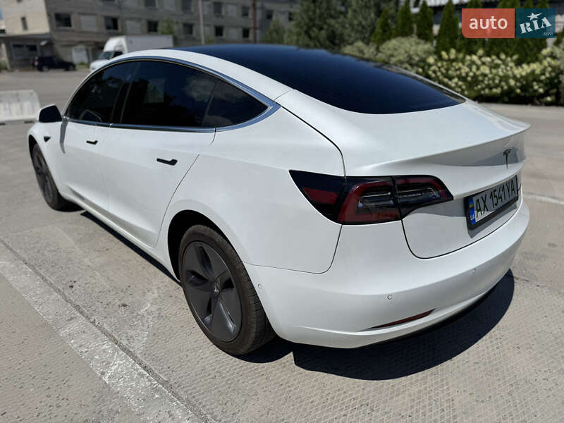 Седан Tesla Model 3 2020 в Харькове фото 5 Седан Tesla Model 3 2020 в Харькове