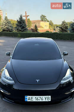 Tesla Model 3 2018 Tesla Model 3 2018