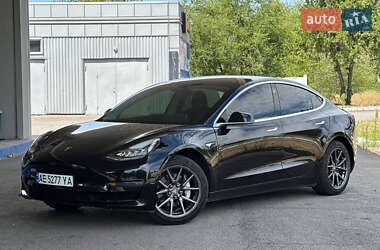 Tesla Model 3 2018