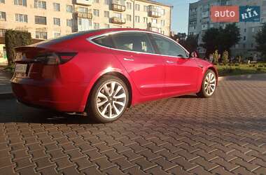 Седан Tesla Model 3 2018 в 
