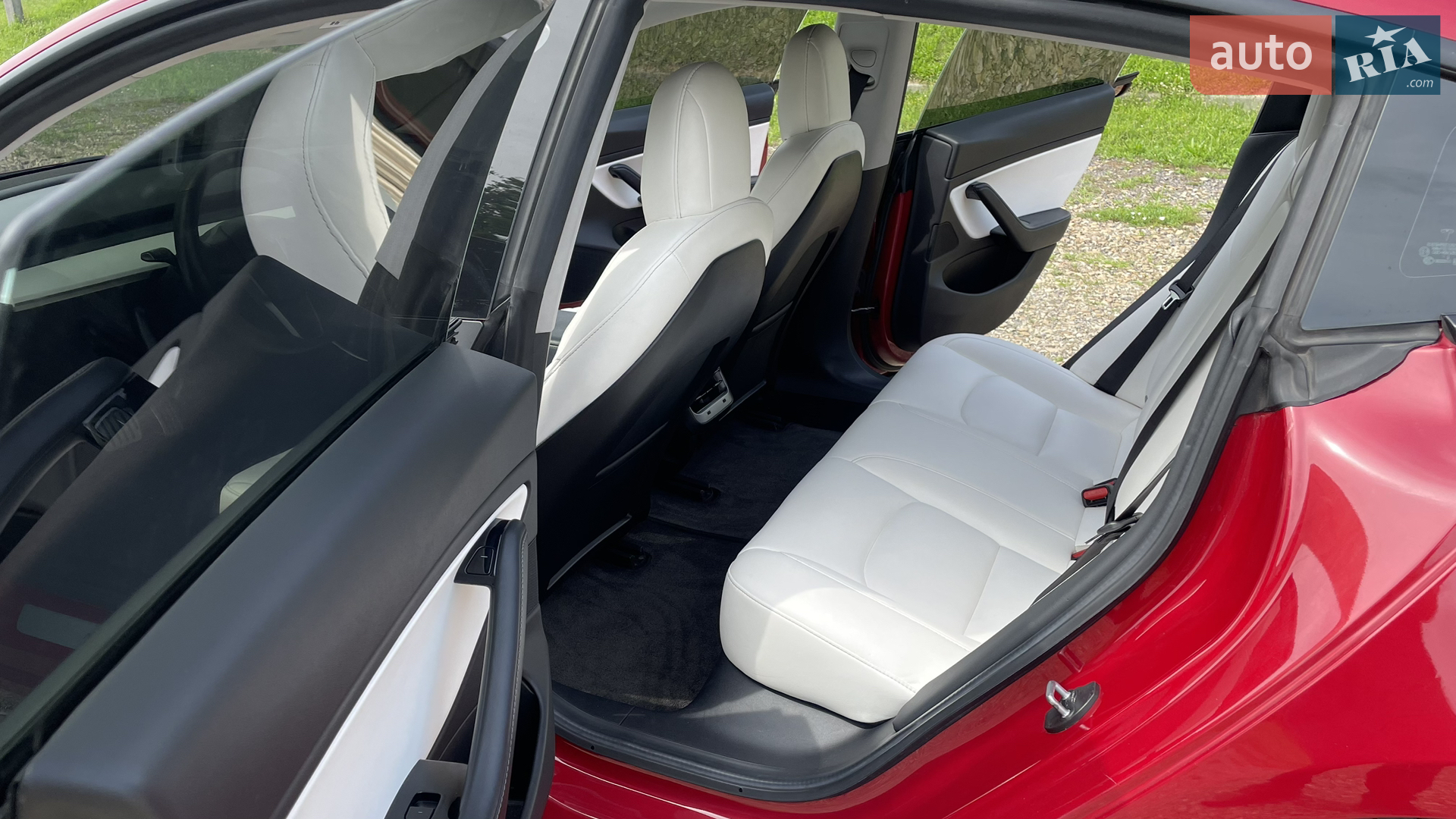 2019 Tesla Model 3 - мініатюра 10