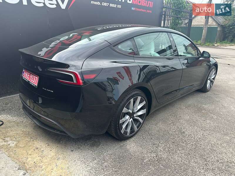 Седан Tesla Model 3 2025 в Киеве фото 4 Седан Tesla Model 3 2025 в Киеве