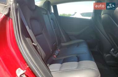 Седан Tesla Model 3 2018 в 