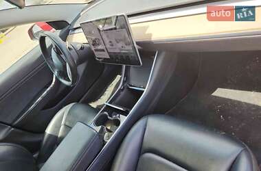 Седан Tesla Model 3 2018 в 